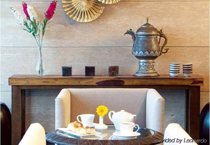 Taj Dal View Srinagar Hotell Rum bild